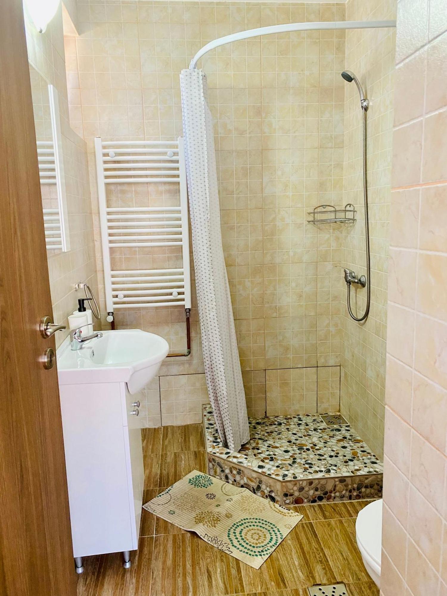 Отель Casa Victoria Кырцишоара Экстерьер фото